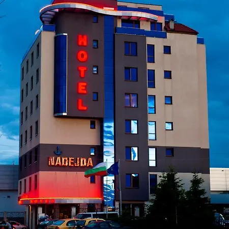 Hotell Nadejda 3*