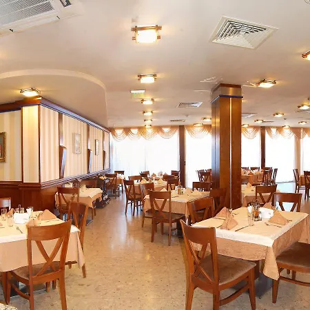 Hotell Nadejda